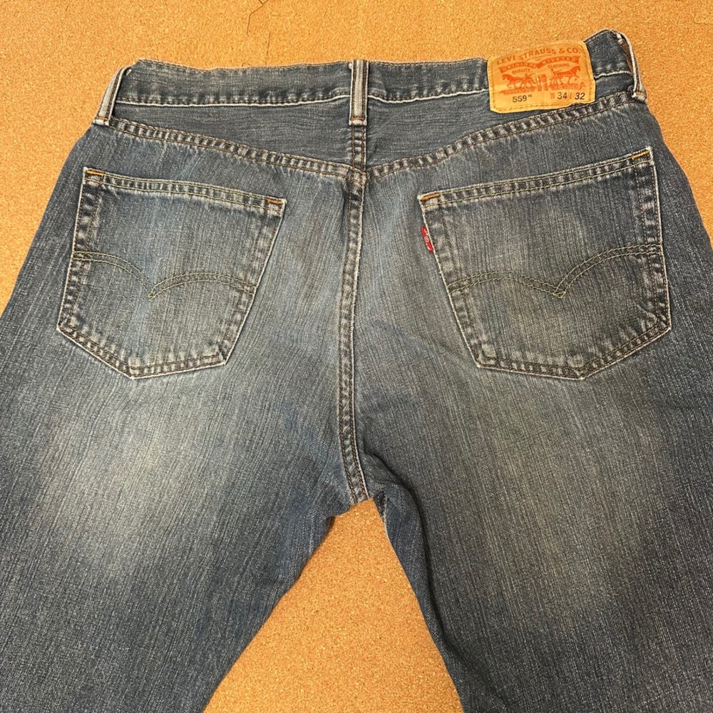 Levi's 559 Relaxed Straight Jeans Mens 34x32 Blue Denim Medium Wash Casual - Picture 2 of 7